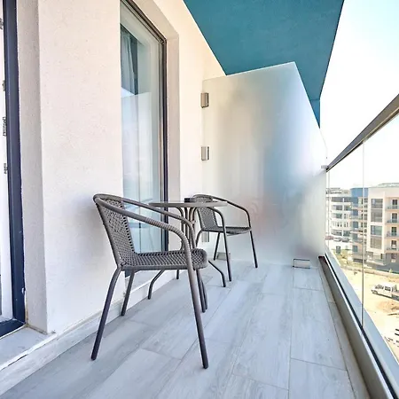 Palmas - Pool By N10